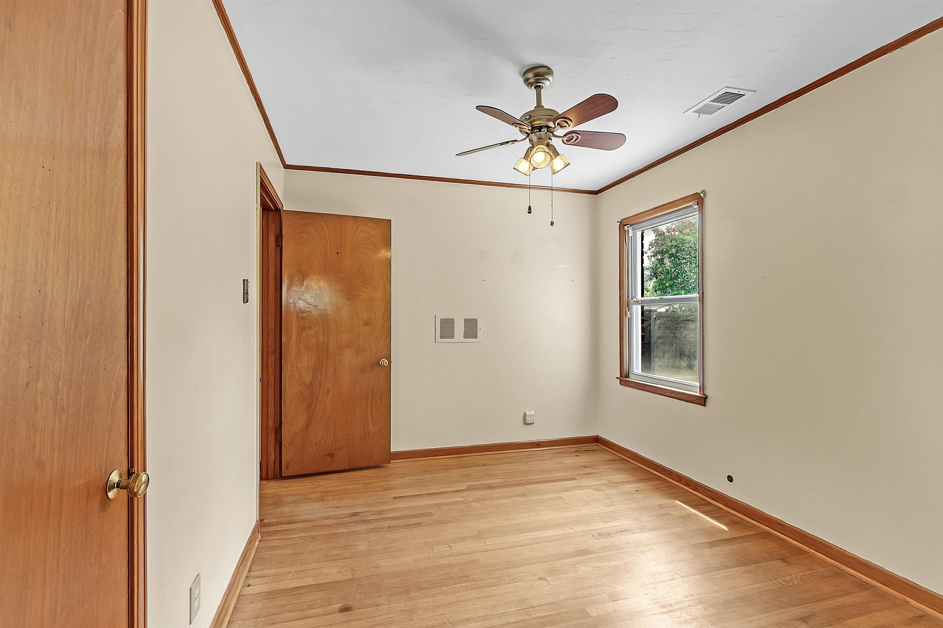 935 North Mendenhall Road Memphis, TN 38122 - Photo 10 of 29 Gallery Image 10