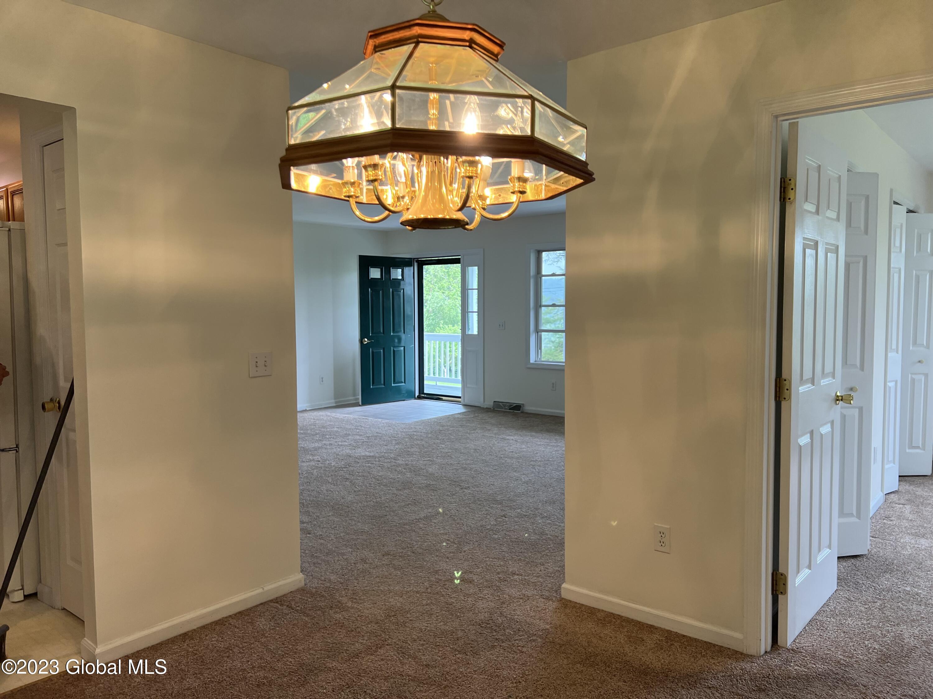 327 Buckley Road Whitehall, NY 12887 - Photo 7 of 38 Dining