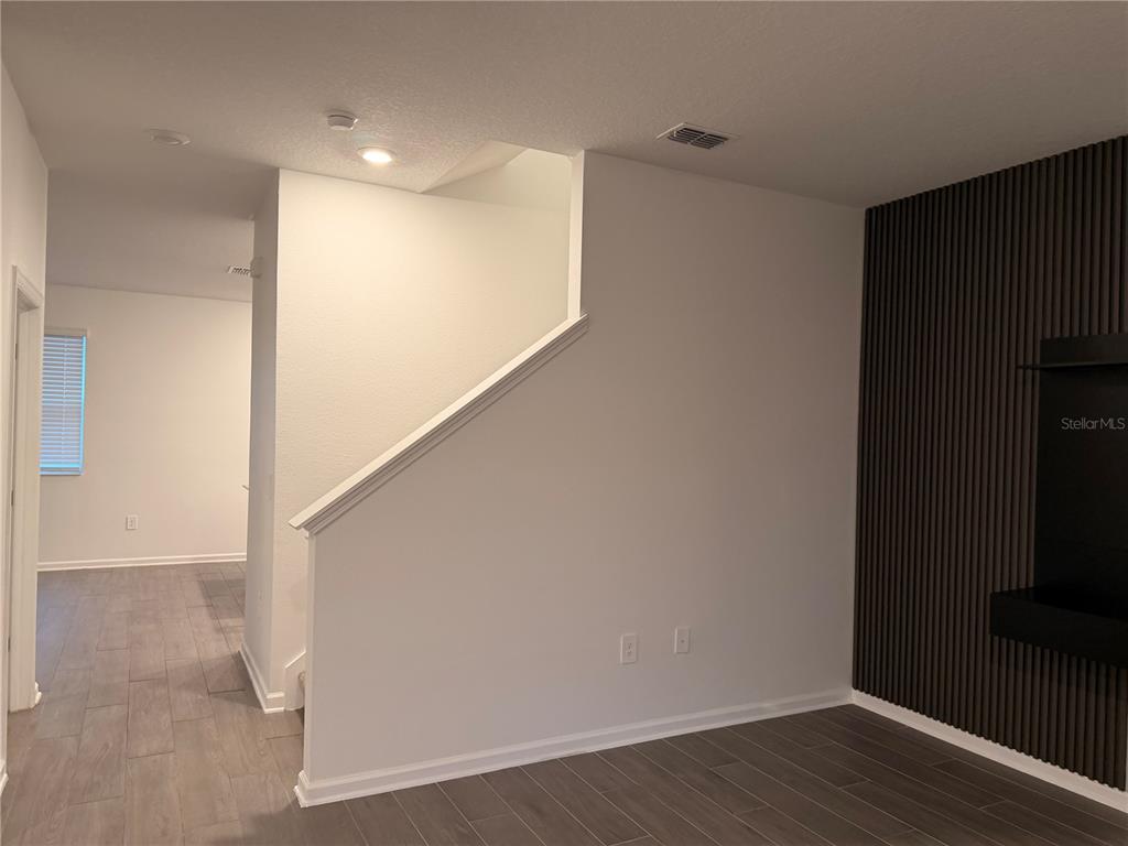 1687 Contentment Loop Kissimmee, FL 34744 - Photo 10 of 36