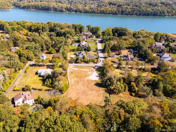 $599,999 | 192 Strawtown Road, New City, NY 10956