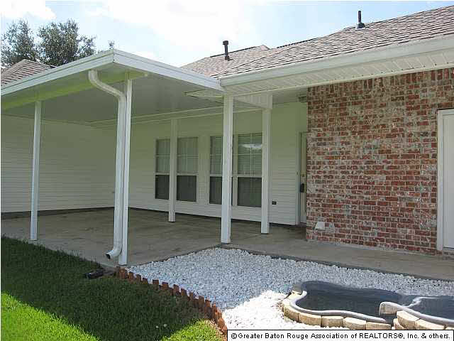 38276 Cal Road Gonzales, LA 70737 - Photo 2 of 11 Gallery Image 2