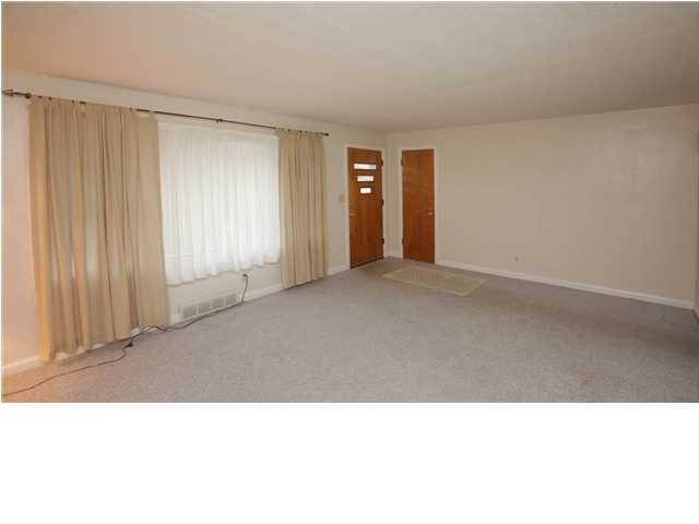 11411 Deering Road Louisville, KY 40272 - Photo 2 of 13 Additional Photo