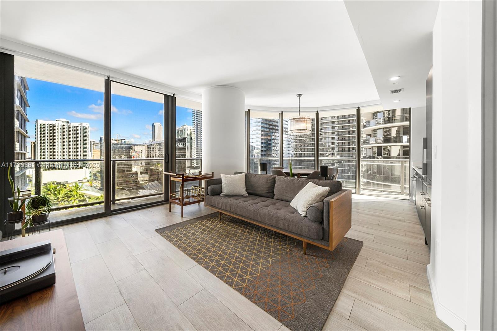 55 Southwest 9th Street, Unit 1701 Miami, FL 33130 - Photo 1 of 58