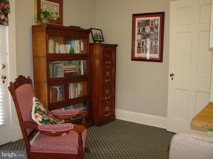 6305 Pinehurst Road Baltimore, MD 21212 - Photo 16 of 23 Third bedroom
