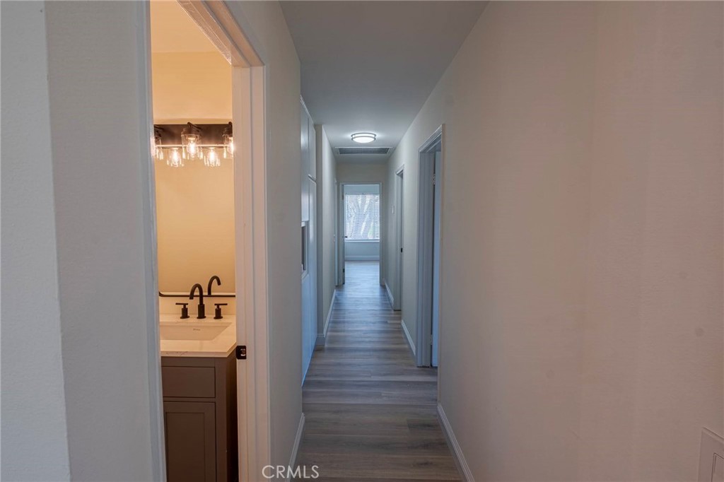 1371 Cadwell Court Riverside, CA 92506 - Photo 8 of 20 Gallery Image 8