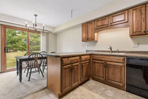 $249,900 | 8425 West 97th Street, Bloomington, MN 55438