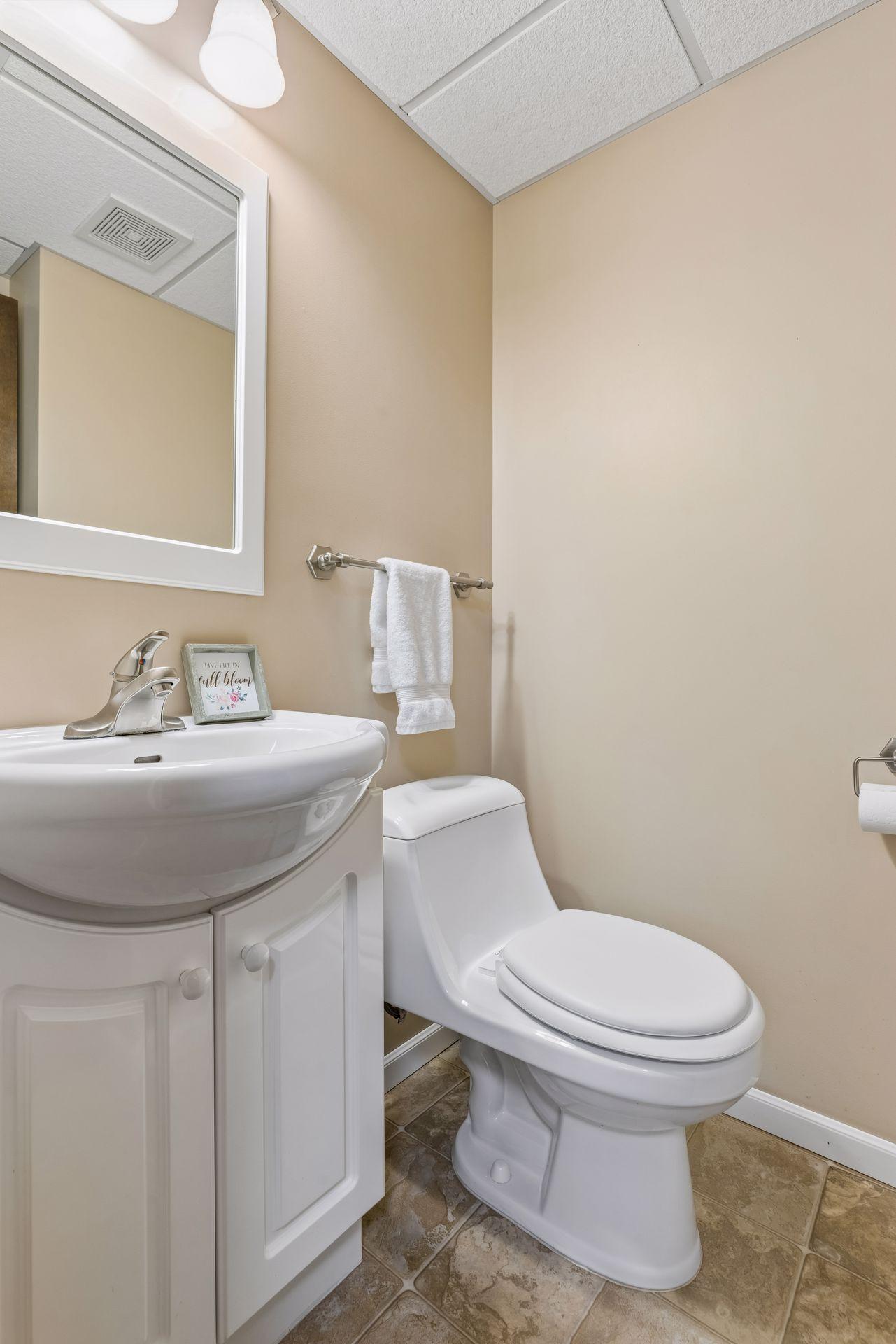 8425 West 97th Street Bloomington, MN 55438 - Photo 19 of 31