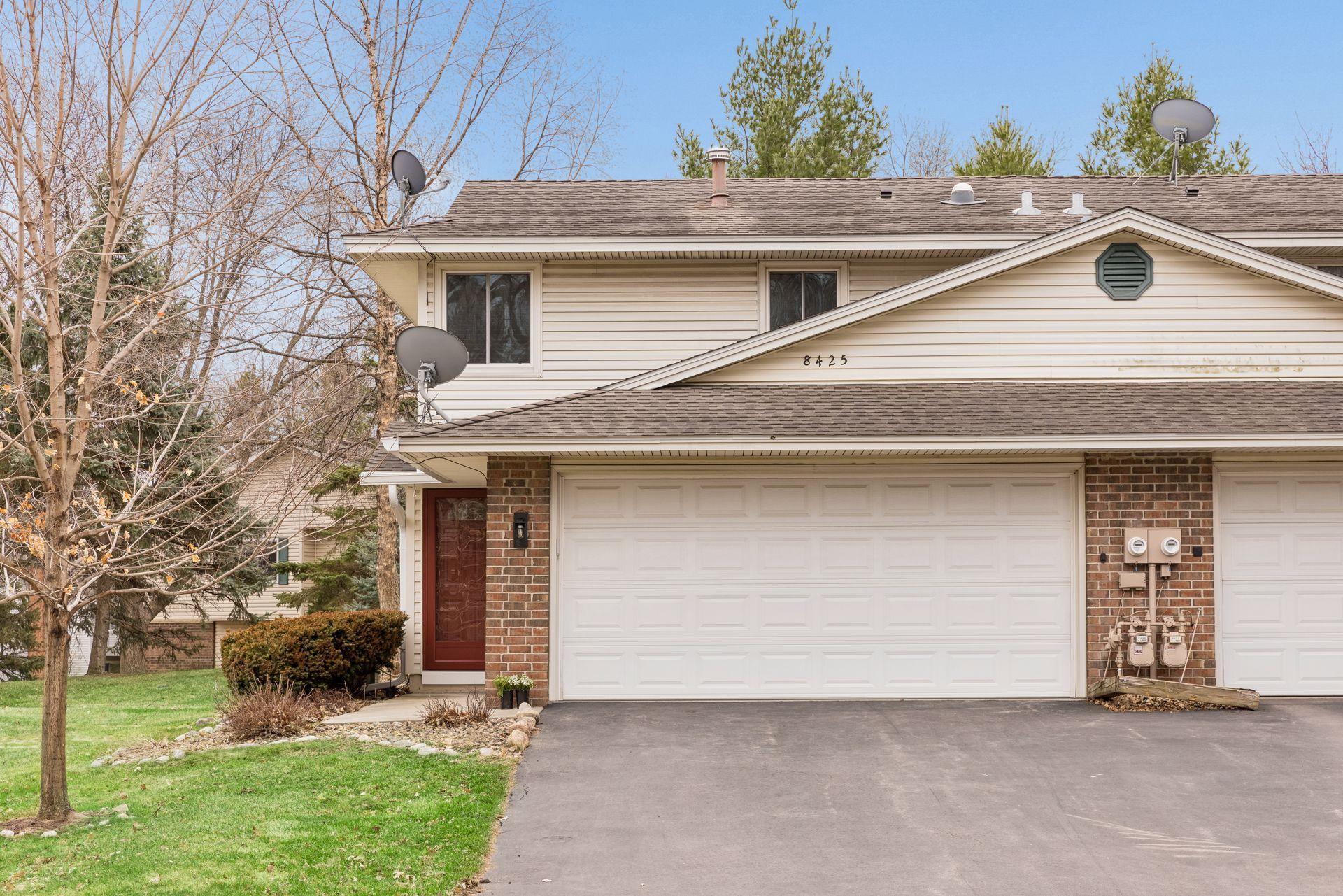 8425 West 97th Street Bloomington, MN 55438 - Photo 2 of 31