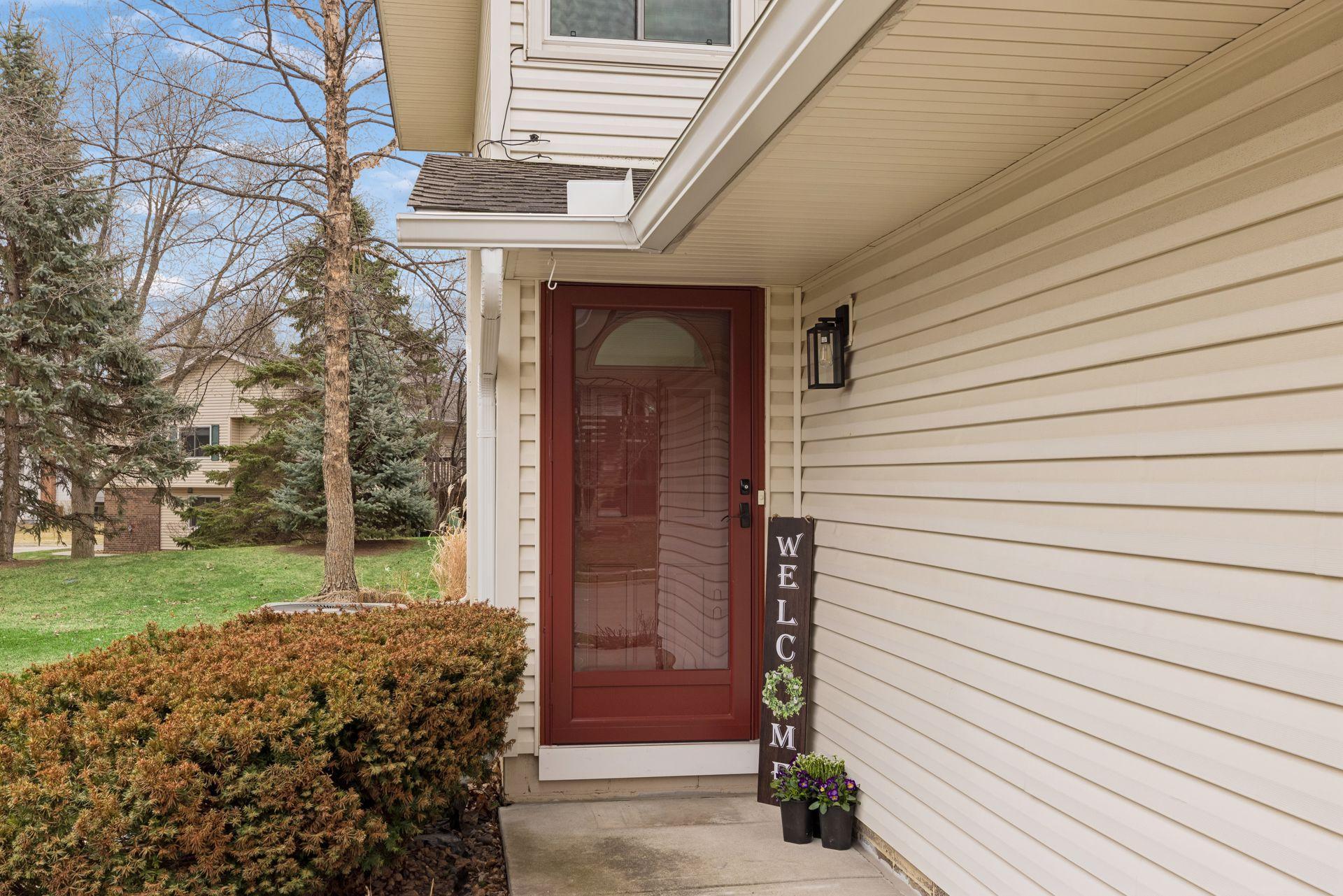8425 West 97th Street Bloomington, MN 55438 - Photo 4 of 31
