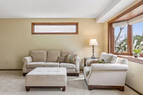 $249,900 | 8425 West 97th Street, Bloomington, MN 55438