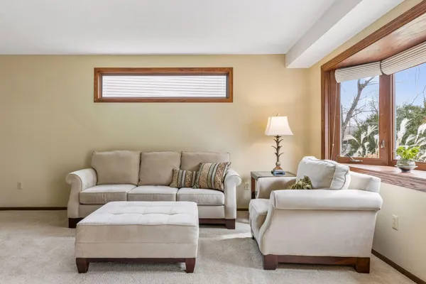 $249,900 | 8425 West 97th Street, Bloomington, MN 55438