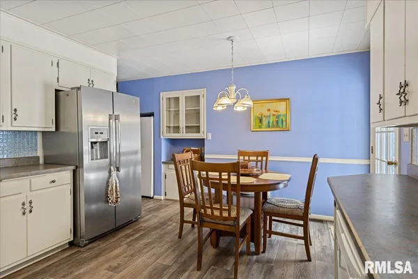 $275,000 | 2 Millwood Manor, Jacksonville, IL 62650