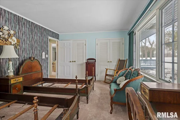 $275,000 | 2 Millwood Manor, Jacksonville, IL 62650