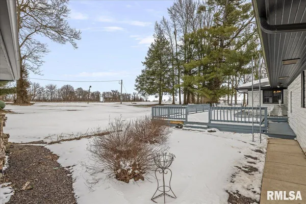 $275,000 | 2 Millwood Manor, Jacksonville, IL 62650