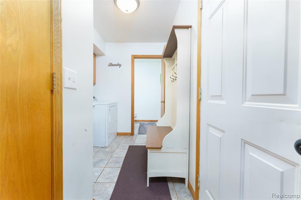 9240 West Sober Road Fowlerville, MI 48836 - Photo 15 of 34 Gallery Image 15