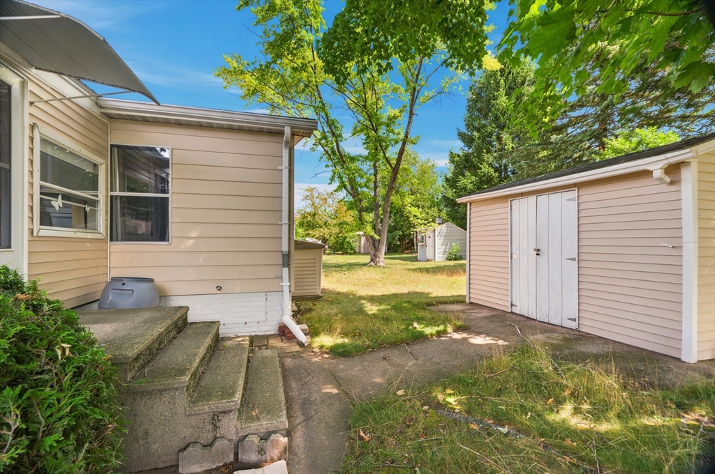 27 Castle Road, Unit 153 Attleboro, MA 02703 - Photo 22 of 40 Gallery Image 22