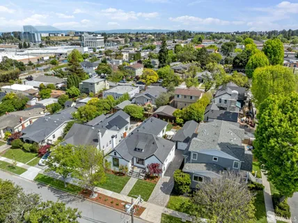 $3,195,000 | 1121 Summer Avenue, Burlingame, CA 94010