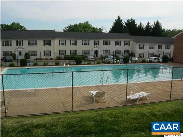 $1,575 | 144 Hessian Hills Circle, Unit 1, Charlottesville, VA 22901