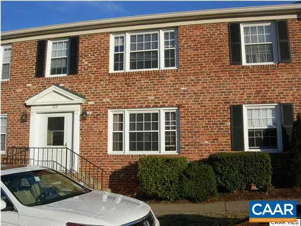$1,575 | 144 Hessian Hills Circle, Unit 1, Charlottesville, VA 22901