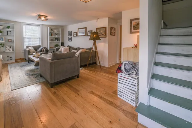 $425,000 | 531 Main Street, Chester, VT 05143