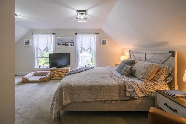 $425,000 | 531 Main Street, Chester, VT 05143