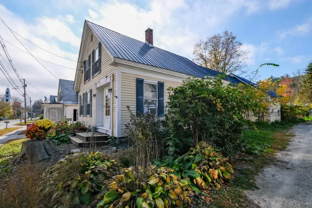 $425,000 | 531 Main Street, Chester, VT 05143