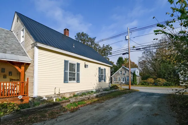 $425,000 | 531 Main Street, Chester, VT 05143