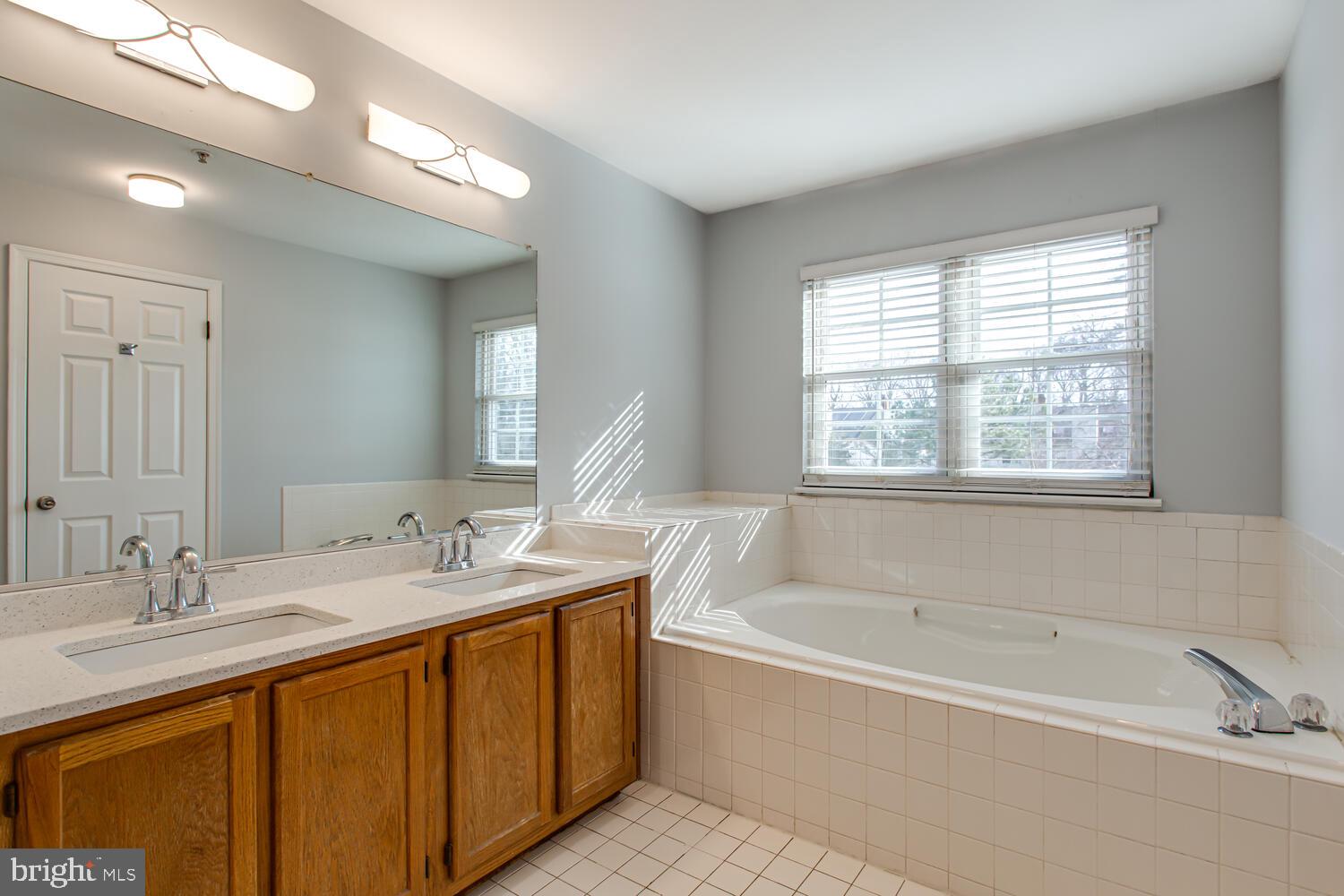 9235 Fairlane Place Laurel, MD 20708 - Photo 34 of 43 Owners Ensuite Bathroom