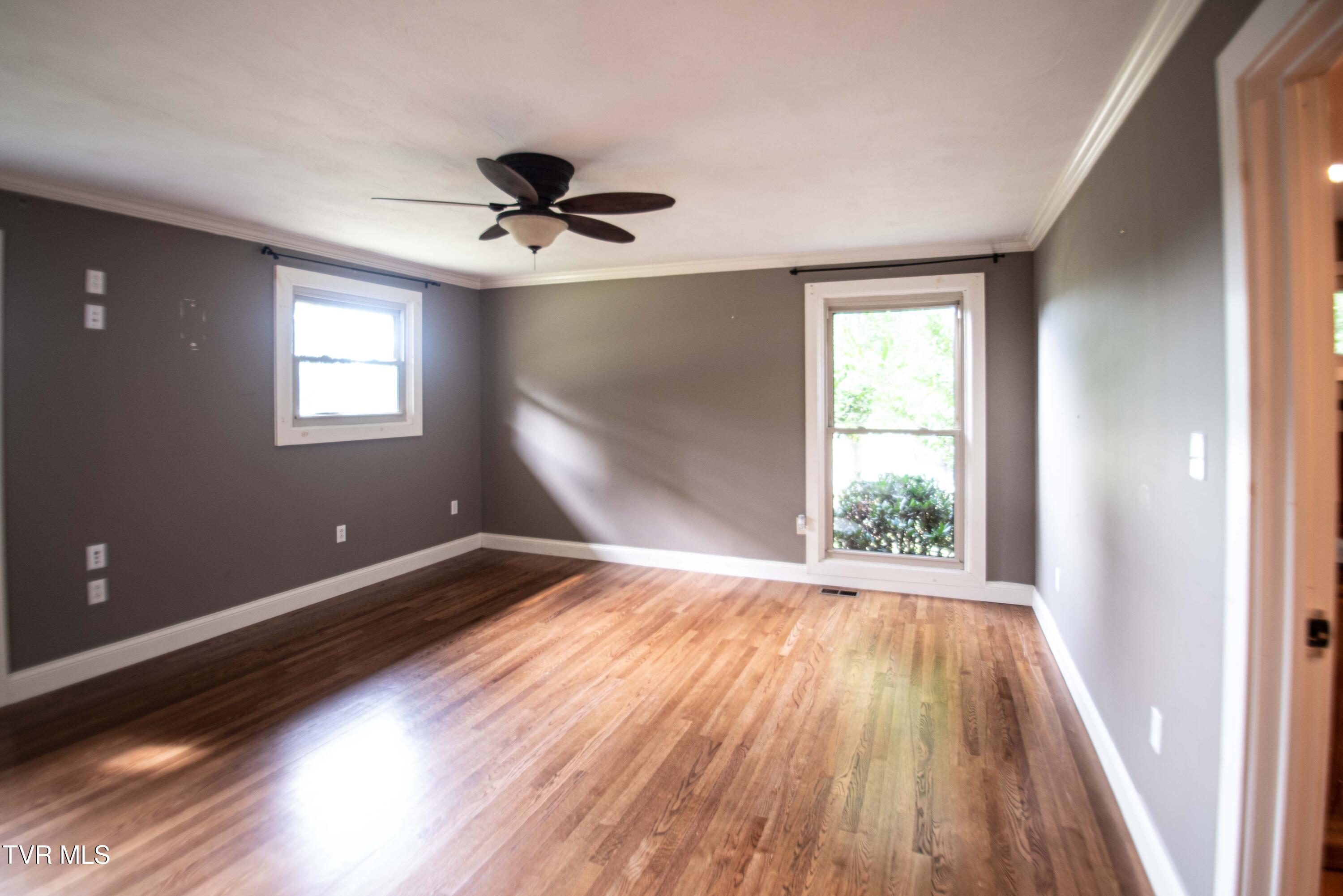 1308 Dunlap Road Kingsport, TN 37663 - Photo 12 of 29 1308 Dunlap Rd-75
