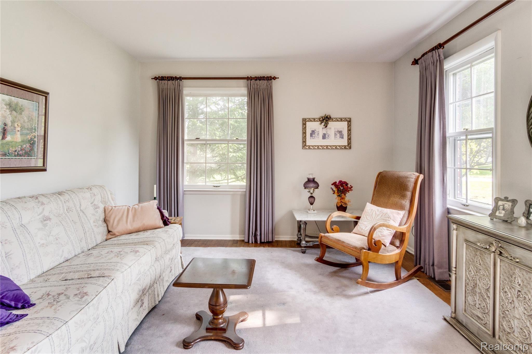 5166 Stevens Road Clarkston, MI 48346 - Photo 6 of 40 Interiors (3 of 39).jpg