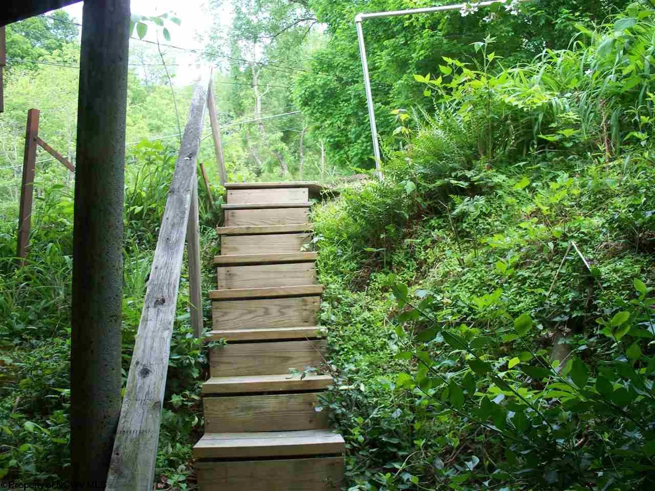 1126 Maple Lake Road Bridgeport, WV 26330 - Photo 14 of 18 Gallery Image 14