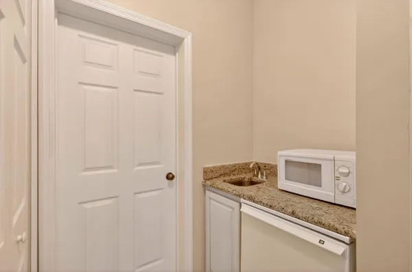 $279,900 | 9913 Perfect Drive, Port St. Lucie, FL 34986