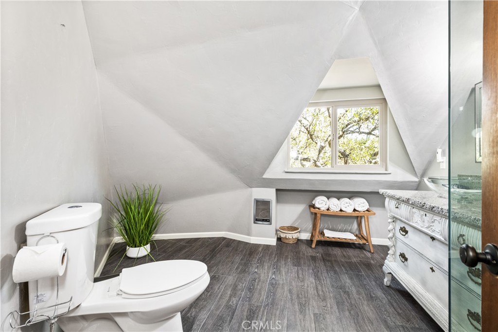 2178 Ridge Rider Road Bradley, CA 93426 - Photo 27 of 51 a living room with furniture a window and a potted plant
