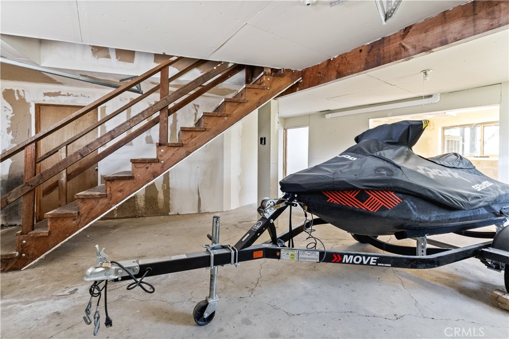 2178 Ridge Rider Road Bradley, CA 93426 - Photo 41 of 51 a room with gym equipment