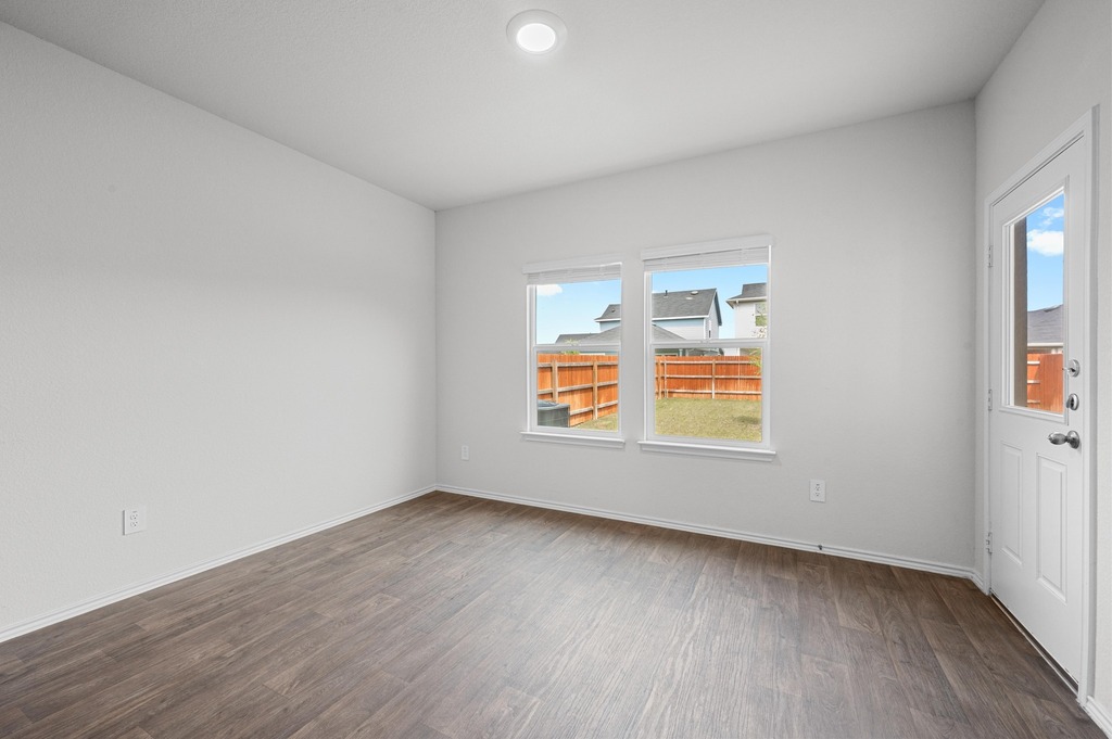 164 Frogmore Loop Kyle, TX 78640 - Photo 10 of 23 Gallery Image 10
