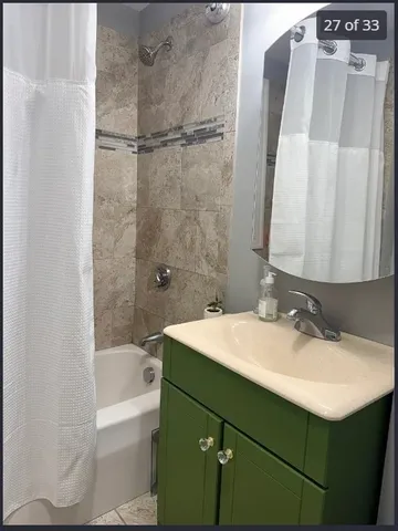 $3,700 | 40 Winthrop Street, Unit 3, Salem, MA 01970