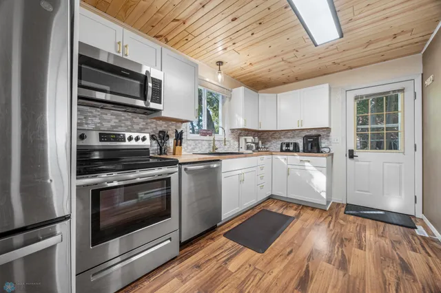 $614,000 | 15849 Maple Ridge Road, Audubon, MN 56511