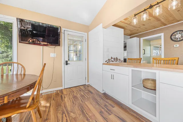 $614,000 | 15849 Maple Ridge Road, Audubon, MN 56511