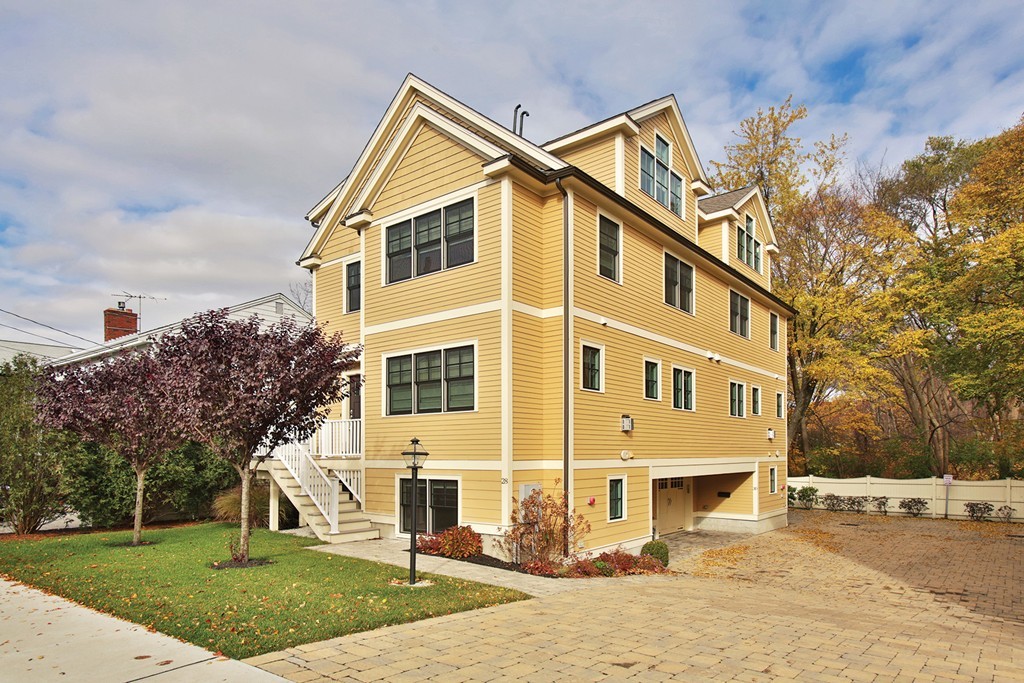 30 Meadowbrook Road, Unit 30 Brookline, MA 02467 - Photo 1 of 13