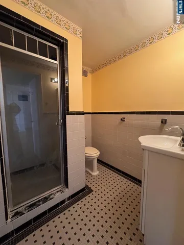 $510,000 | 5 Roosevelt Place, Unit 4A, Montclair, NJ 07042