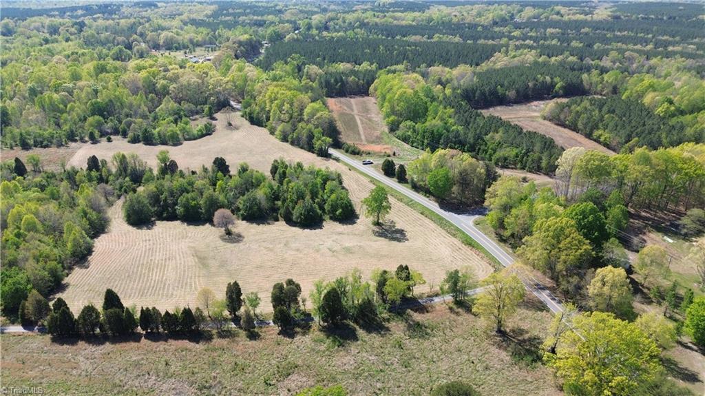 1 Riverside Circle Eden, NC 27288 - Photo 11 of 21
