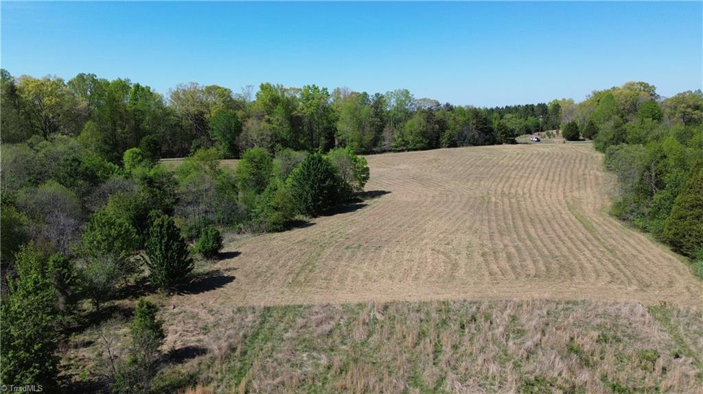 1 Riverside Circle Eden, NC 27288 - Photo 4 of 21