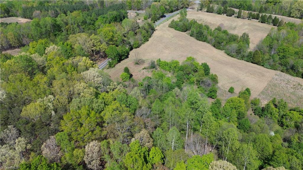 1 Riverside Circle Eden, NC 27288 - Photo 5 of 21