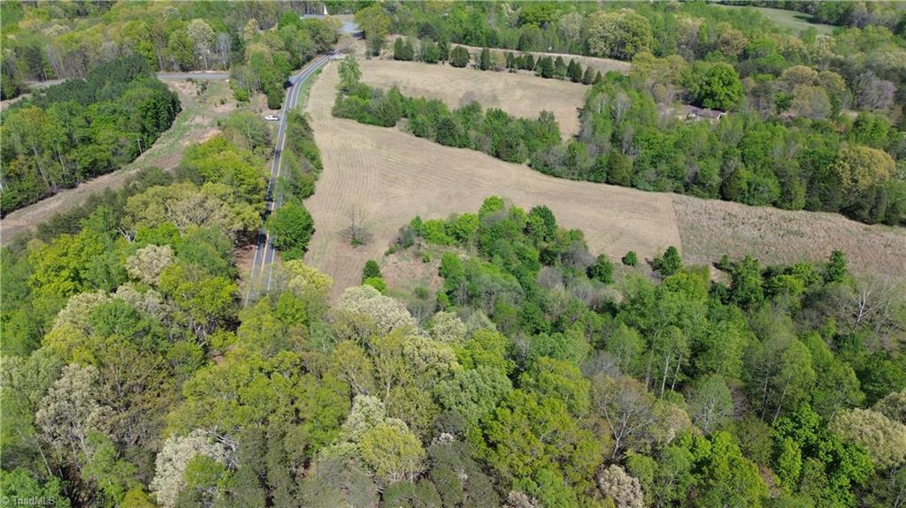 1 Riverside Circle Eden, NC 27288 - Photo 6 of 21