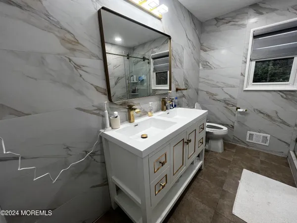 $2,800 | 85 Locust Avenue, West Long Branch, NJ 07764