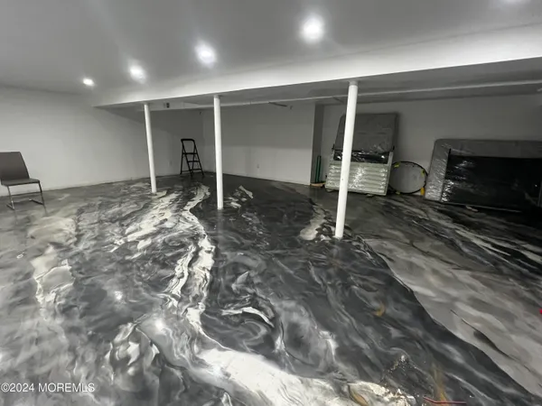 $2,800 | 85 Locust Avenue, West Long Branch, NJ 07764