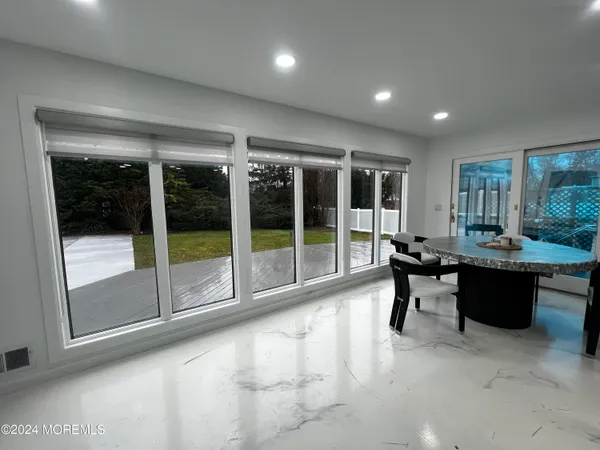 $2,800 | 85 Locust Avenue, West Long Branch, NJ 07764