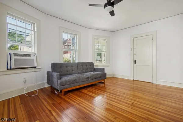 $2,500 | 17 Beekman Street, Unit 1, Bloomfield, NJ 07003