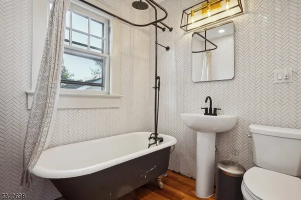 $2,500 | 17 Beekman Street, Unit 1, Bloomfield, NJ 07003