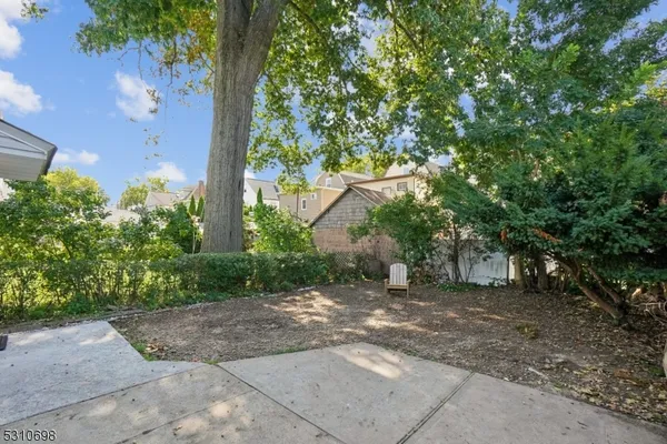 $2,500 | 17 Beekman Street, Unit 1, Bloomfield, NJ 07003